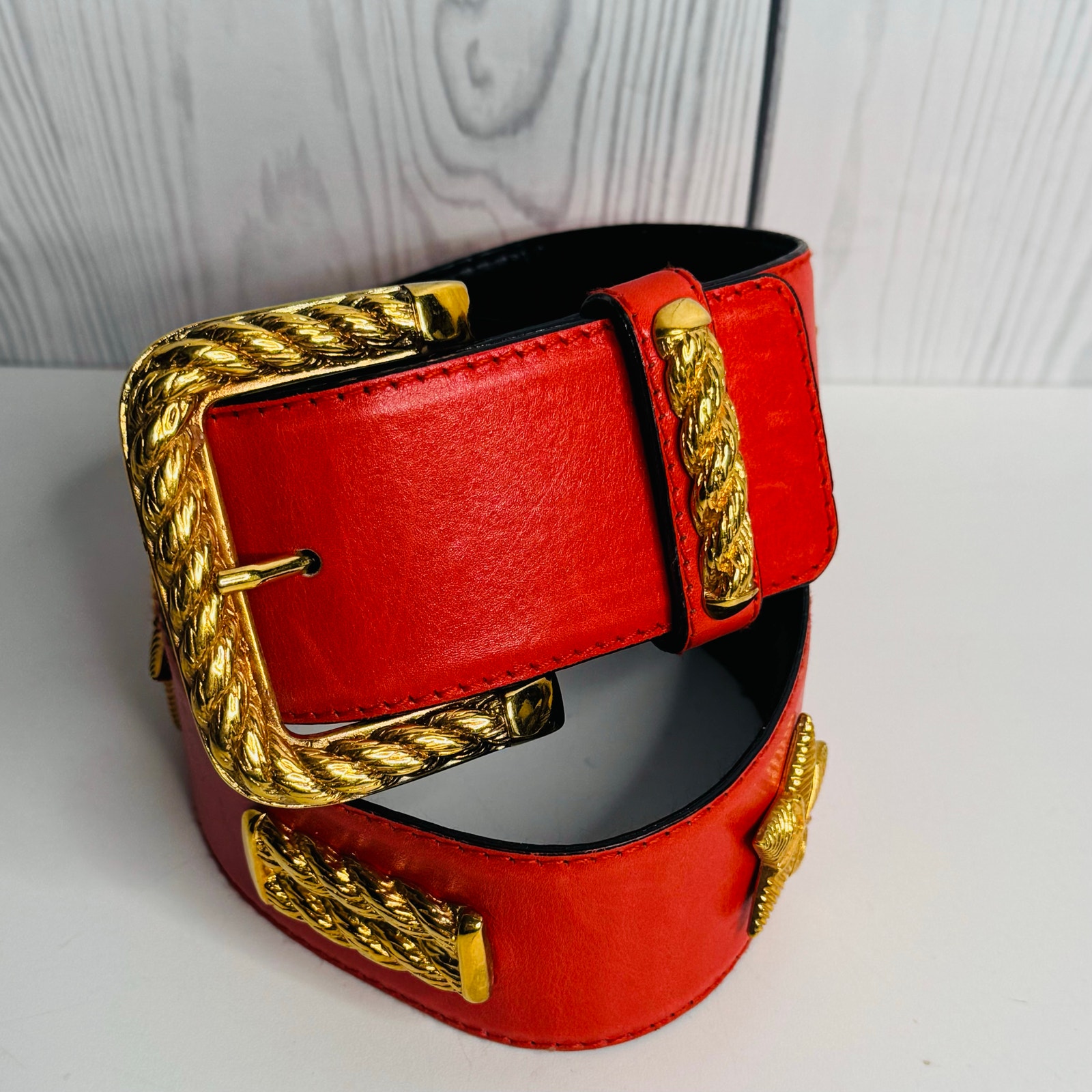Vintage Escada Orange Leather & Gold Belt Made In Germany Stars Size 34